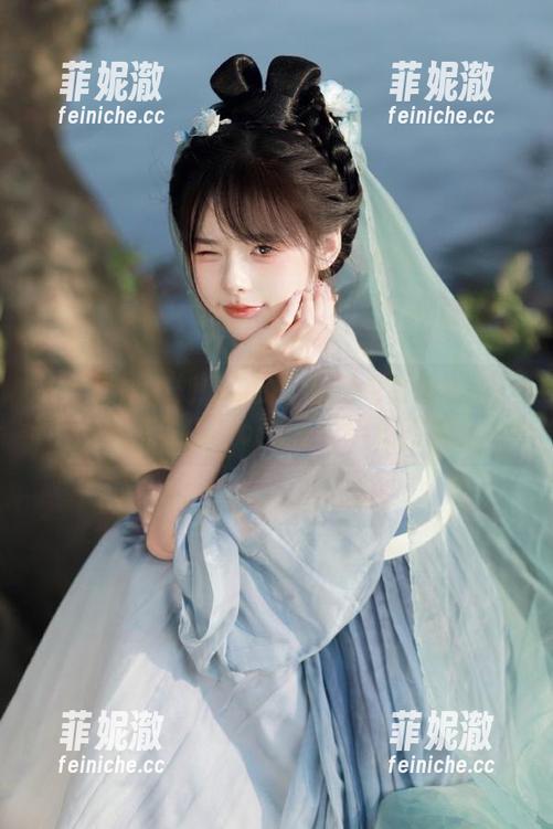 头条女神 – 刘瑾希的全套图包强势来袭!御姐花与蛇Cici版不可抗拒的魅力 - 菲妮澈