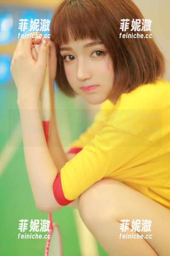 Feilin嗲囡囡-就是阿朱啊 Feilin嗲囡囡 - 双人写真精选:就是阿朱啊带你感受摄影艺术中的双重魅力与故事。