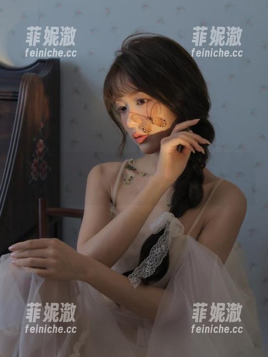 Feilin嗲囡囡 - 夏日里的萌琪琪Irene｜精选图库展现她的甜美瞬间