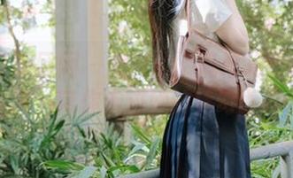 GIRLT果团网 – 细腻的“糖果儿”自拍写真，带你走进她的梦幻世界