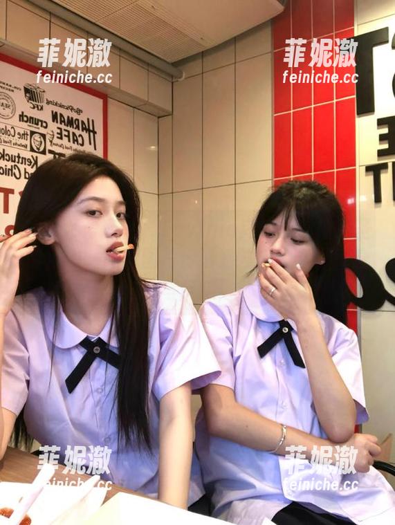 IMiss爱蜜社 - Lavinia肉肉带你感受圣诞魔力，高清图片传递她独特的节日气息与风采！