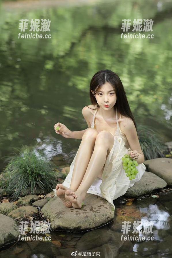 IMiss爱蜜社-vetiver嘉宝贝儿 IMiss爱蜜社 - 高质量全套图包!vetiver嘉宝贝儿的秘密之美让你一见倾心