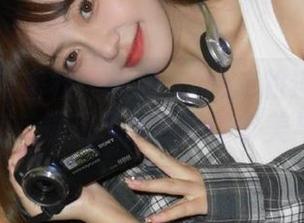 IMiss爱蜜社 – 张思允Nice的连体衣写真图包，展现了她独特的审美与个性
