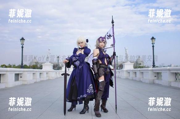 精选KaYa萱泳衣写真图库：揭开时尚与水的华美交融