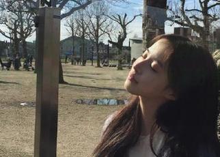 MFStar模范学院 – 从未想过的搞笑，Ellie艾栗栗居家写真原图，一起来分享欢乐吧！