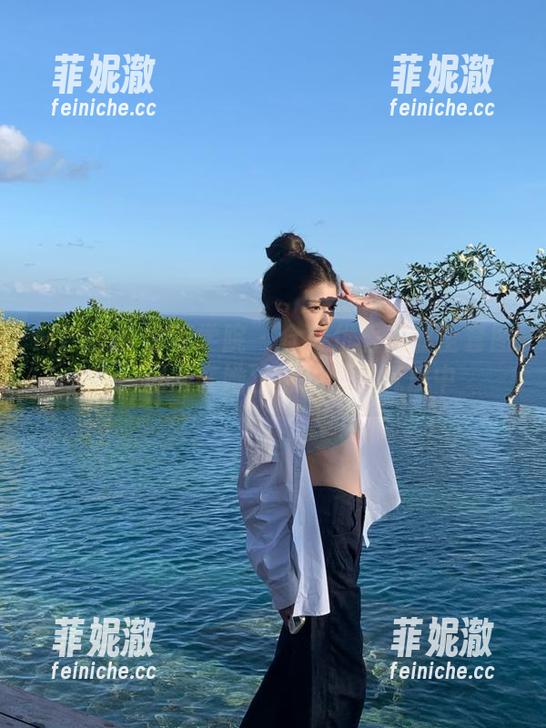 MFStar模范学院-仓井优香 MFStar模范学院 - 仓井优香黑丝全套图包,沉浸在她独特的优雅气质中