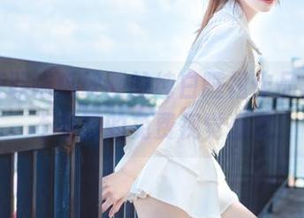 轻松获取喵糖映画的纯白睡裙作品，享受不受限的免费视觉盛宴
