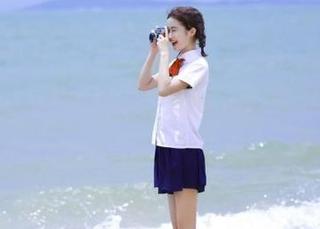追寻喵糖映画的艺术气息，起风了香肩写真集资源，静待你的欣赏与品味。