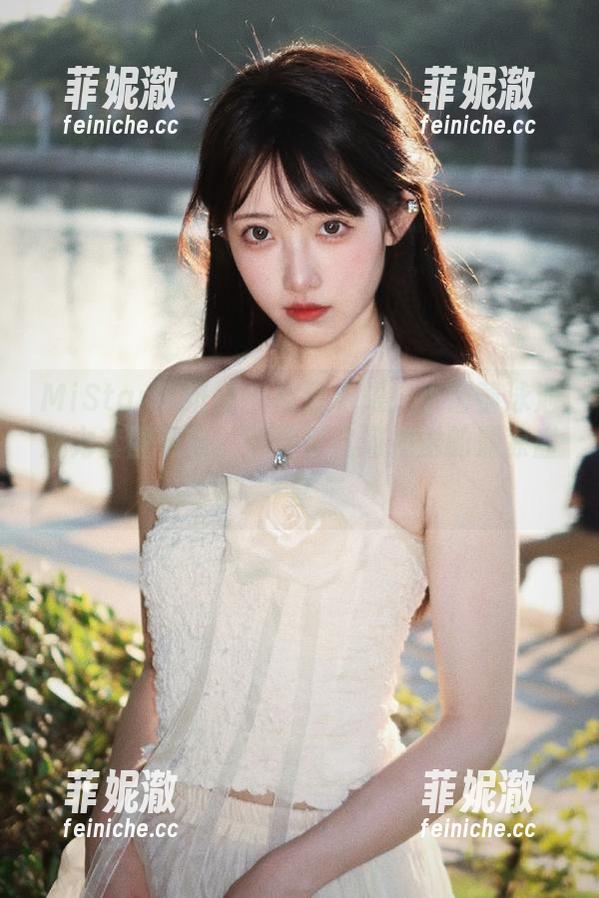 MiStar魅妍社 - 数量有限！小蕾蕾泳池魅力套图更新，别错过这场视觉的清凉盛宴