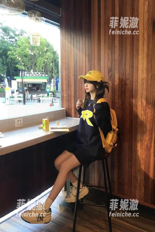 MiiTao蜜桃社 - 图集大公开！伊素妍的礼服让你怀疑自己的衣橱有多无聊，快来下载！