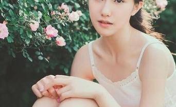 MiiTao蜜桃社 – 咕噜Sweet兔女郎倾情奉献，最新美图更新带你进入梦幻空间！
