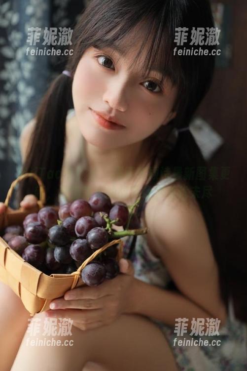 MiiTao蜜桃社 - 探索李颖诗最新图集更新，剧情背后的故事让你意犹未尽