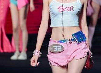 MyGirl美媛馆 – 田孝媛的礼服作品图包，带来无与伦比的视觉盛宴与灵感