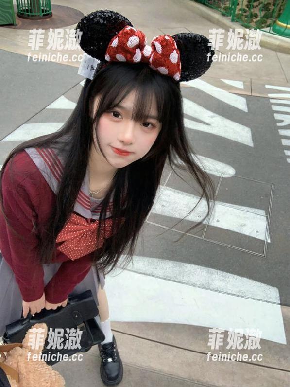 MyGirl美媛馆-赵小米Kitty MyGirl美媛馆 - 捕捉瞬间:赵小米Kitty白裙写真定制,尽显女性柔美气质