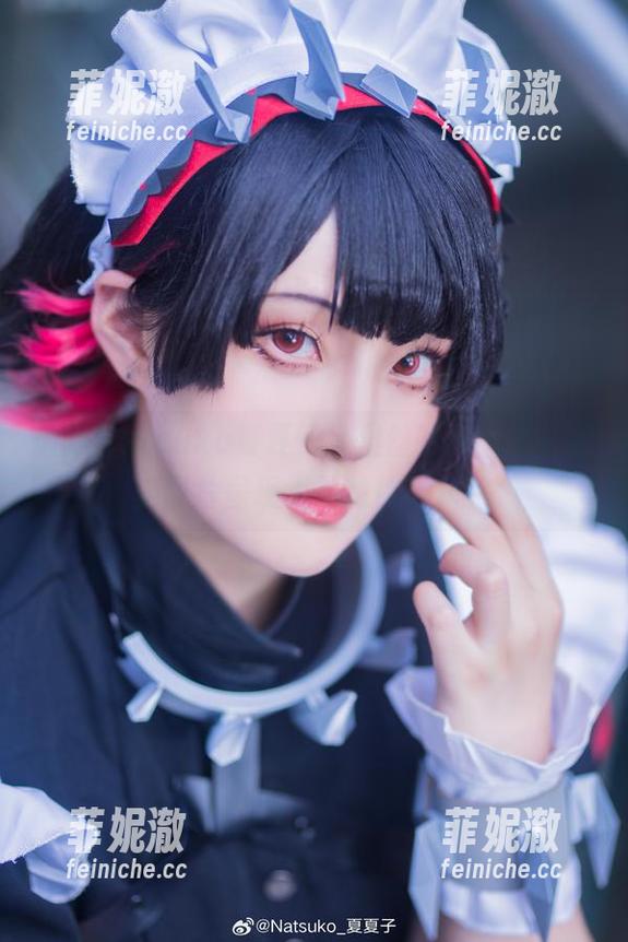 最新Natsuko夏夏子裤里丝写真大赏，绝美图片呈现无与伦比的风格