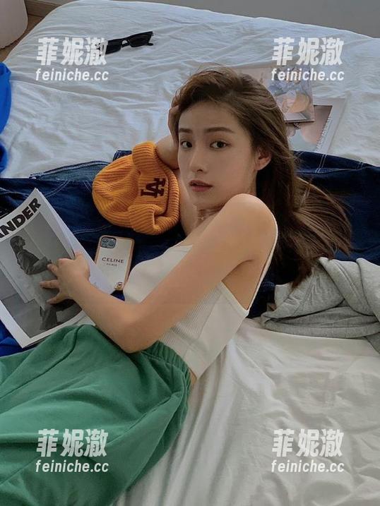 Pary学生模拍 - 乐瑶居家的高清图册：与她一同体验每一个温馨角落，爱上生活！