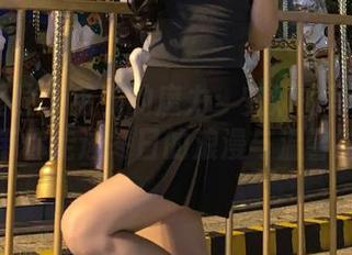 SSA丝社 – 毛衣的魔力：安妍的写真集分享，带你走进冬日的浪漫与温馨时光！