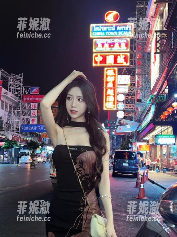 SSA丝社 - 小雨独特女仆私房写真，展现每一个细节的优雅与柔软