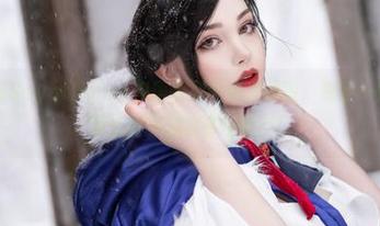 在线细看Sayathefox物语系列的动人原图，感受一幅幅作品背后的深刻故事与情感！