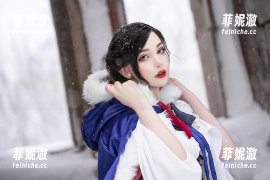 在线细看Sayathefox物语系列的动人原图，感受一幅幅作品背后的深刻故事与情感！