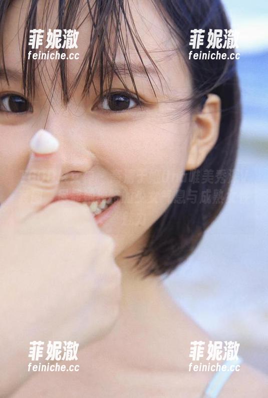 TGOD推女神 - 高清于姬Una唯美秀深V套图，尽显她独特的少女气息与成熟女性魅力