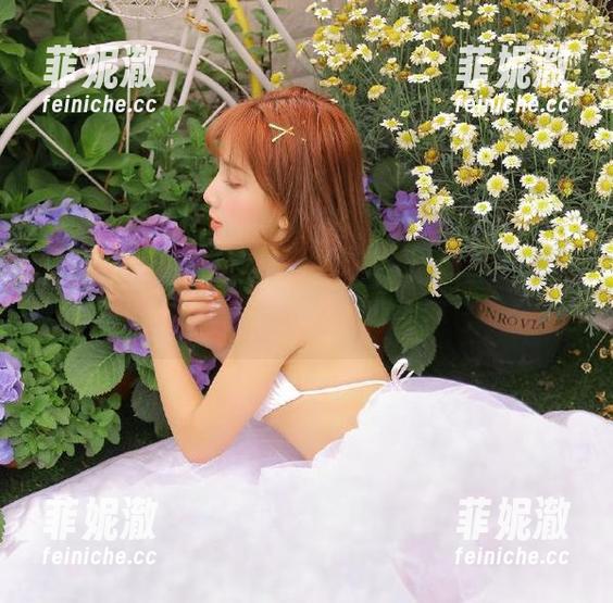 TGOD推女神-绮里嘉Ula TGOD推女神 - 尽享绮里嘉Ula的办公室写真,福利满满让你心动不已