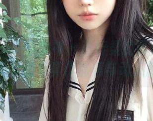TouTiao头条女神 – 张梓柔的青春印记：唯美女孩写真作品集与动人原图