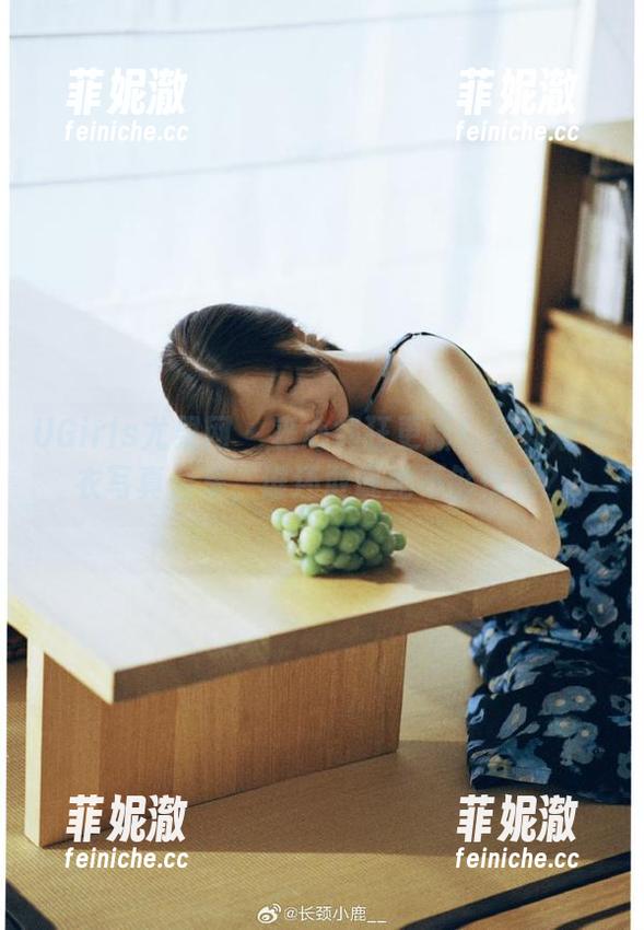 UGirls尤果网 - 丧心病狂更新！伊莉娜毛衣写真合集，谁还敢说她不够优秀？