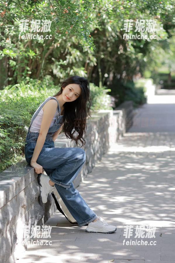 UGirls尤果网-王瑞儿 UGirls尤果网 - 在王瑞儿的蕾丝原图中,发现搞笑的图包,绝对让你乐开怀!