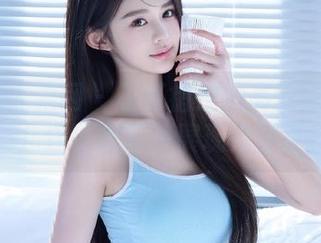 UGirls尤果网 – 不可错过的高清图片！王瑞儿连体衣写真展现完美身材