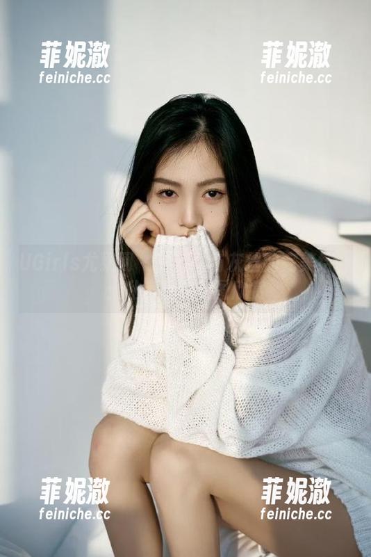 UGirls尤果网-赵娜娜 UGirls尤果网 - 赵娜娜与灰丝的完美结合:私房写真原图欣赏
