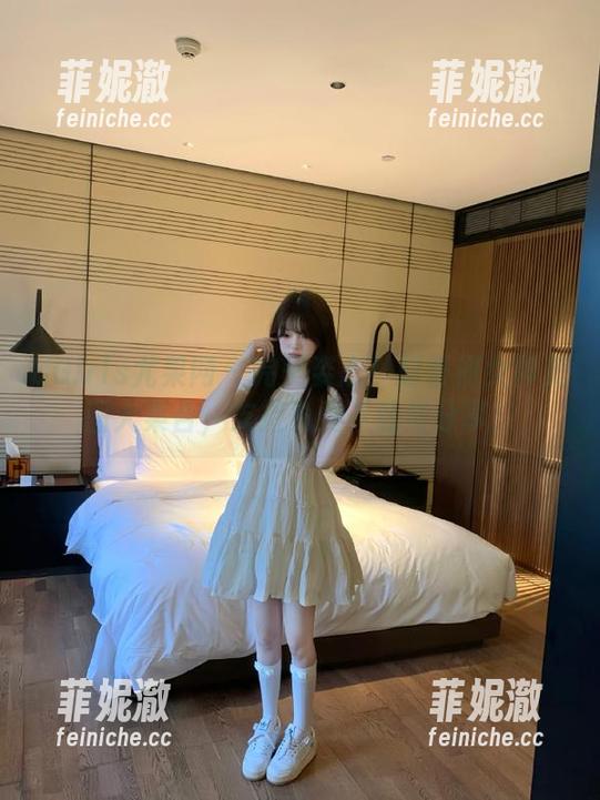 UGirls尤果网 - 完美姿态！赵智妍女神美图大集合，支持免费下载与分享！