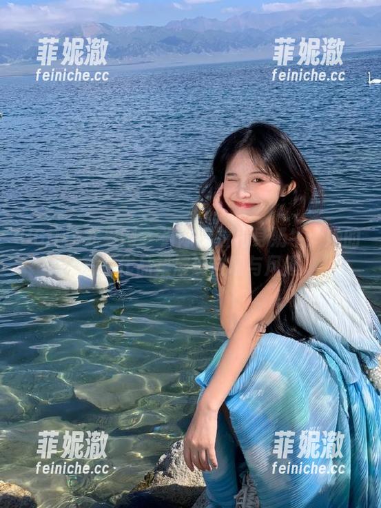 UGirls尤果网-陈宝拉 UGirls尤果网 - 当陈宝拉化身奶牛:她的写真作品集展现自嘲与风趣