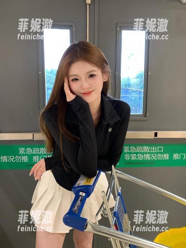 UGirls尤果网 - 在线分享：韩乐优死库水美图，绝对让你感受到及时享乐的快感！