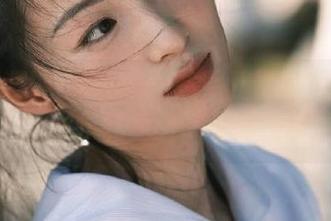 UGirls尤果网 – 畅游黛熙儿比基尼摄影合集，精彩作品免费下载尽在掌握！