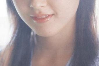 XIAOYU语画界 – 杨晨晨最新高清图包，职业制服搭配黑丝美腿，展现无限风情