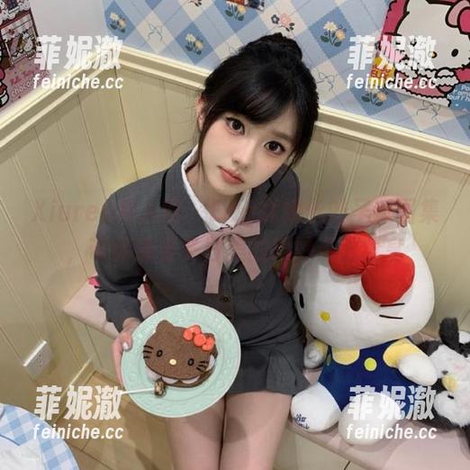 Xiuren秀人网 - Egg尤妮丝的圣诞图集，带你感受冬日美的绝妙资源分享