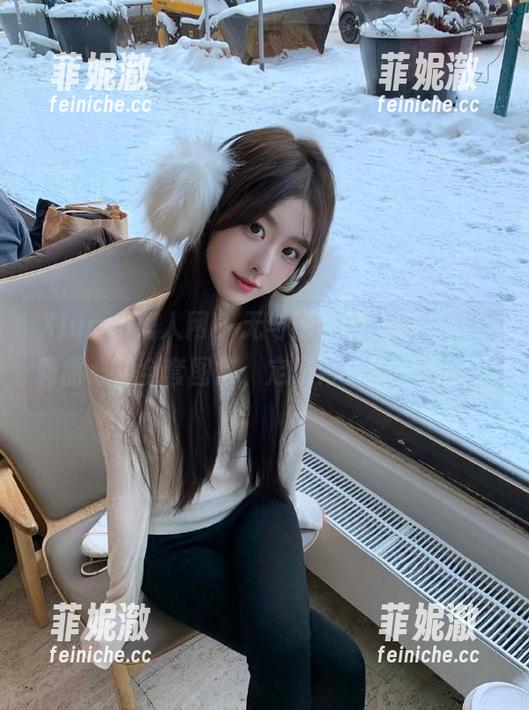 Xiuren秀人网 - 无与伦比的“kelly凯莉甜心”全套图集，定格青春的绝美瞬间