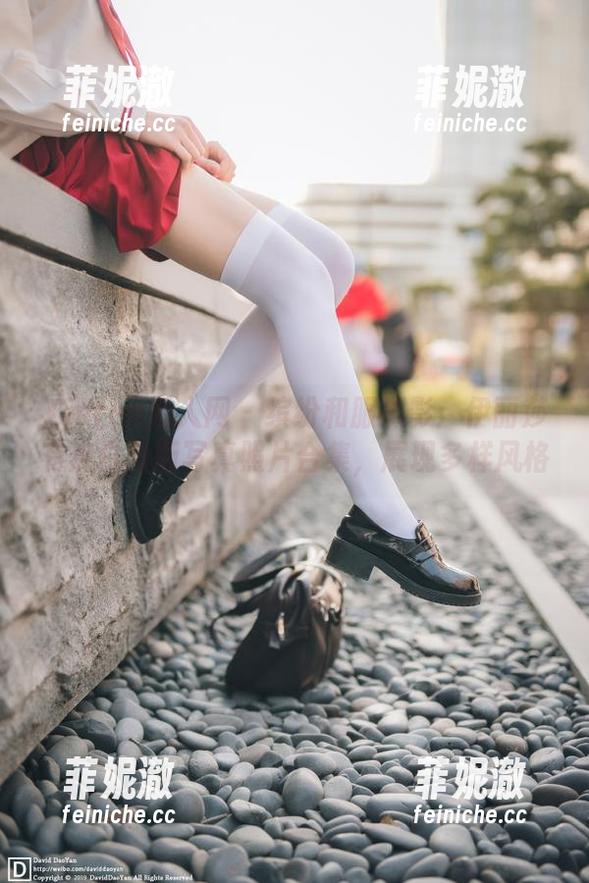Xiuren秀人网 - 缤纷和服摄影：伊丽莎有点白最新写真照片合集，展现多样风格