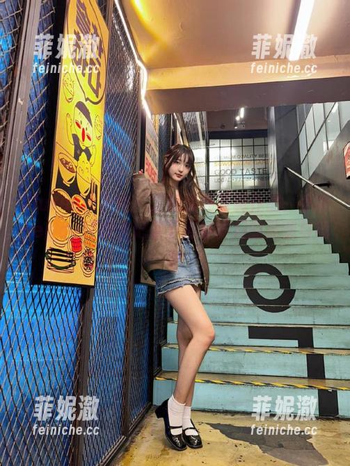 Xiuren秀人网-小猪peggy Xiuren秀人网 - 定制清纯写真作品:小猪peggy用镜头记录下青春岁月的温暖与纯粹