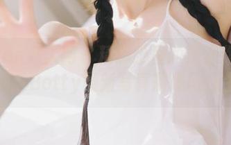 Xiuren秀人网 – 精彩纷呈的居家作品集，徐莉芝Botty最新写真展现闲适生活美