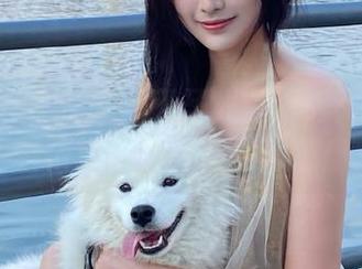 Xiuren秀人网 – 无圣光写真秀：看欧阳若依如何玩转女王风范！