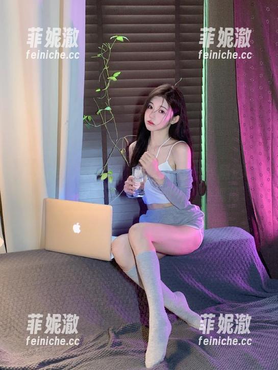 Xiuren秀人网-汐汐baby Xiuren秀人网 - 汐汐baby白丝精选写真集:记录青春与灵动的独特视角