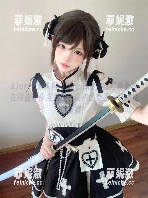 Xiuren秀人网 - 甜七七的豹纹写真合集在网盘等你来发现，快来感受不一样的视觉盛宴！