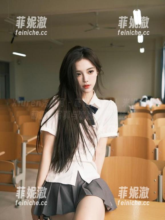 Xiuren秀人网 - 萌化你的心！米妮大萌萌御姐写真与套图的完美结合