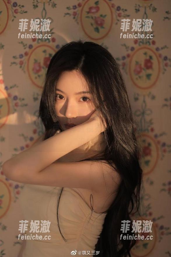 Xiuren秀人网-糯美子 Xiuren秀人网 - 糯美子写真更新,剧情层层叠加,带你体验视觉与心灵的双重冲击!