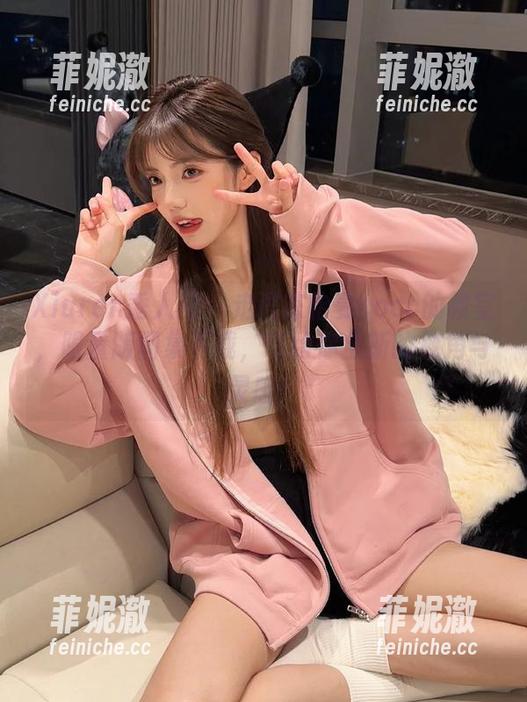 Xiuren秀人网-陈怡曼coco Xiuren秀人网 - 走进陈怡曼coco的教室,限量版图集下载,带给你全新的视角与灵感!