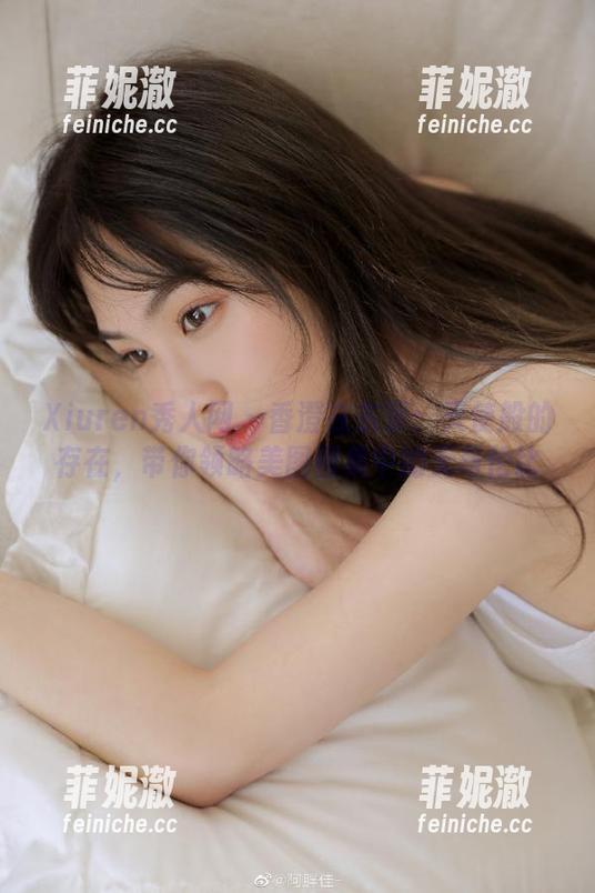 Xiuren秀人网 - 香澄在东京：天使般的存在，带你领略美图图集中的无与伦比