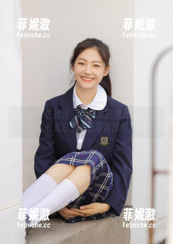 YITUYU艺图语 - 透视木景抒_仁荏的创意：青蛇白蛇主题写真图集赏析