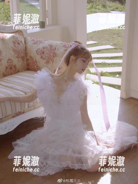 YouMi尤蜜荟 - 冯木木LRIS全套时尚套装图包，令你感受到夏日清新气息